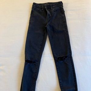 American Eagle Black Skinny Jeans